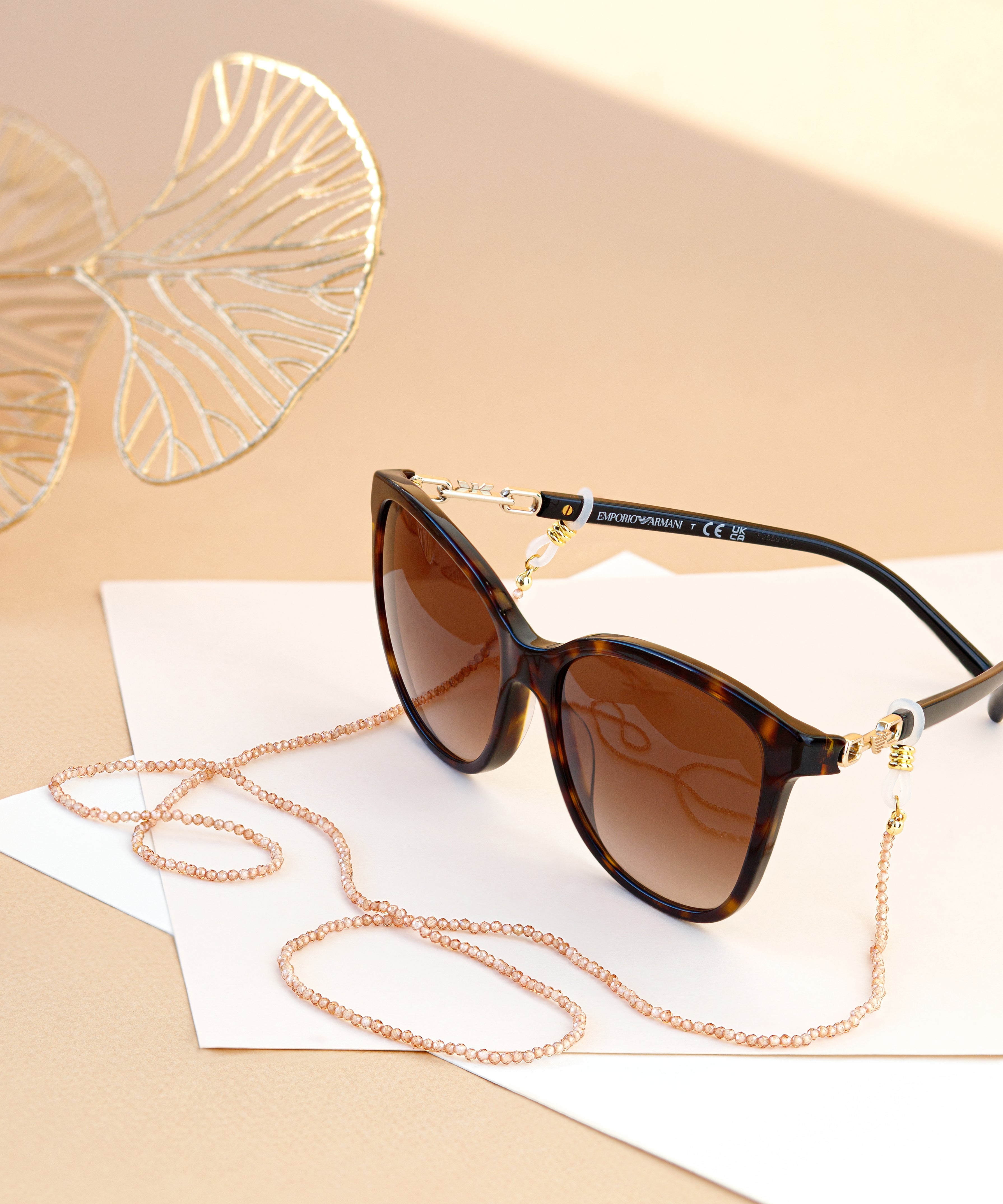 Glasses Chain Champagne Glow